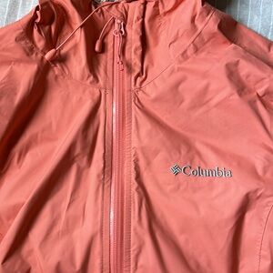 Colombia Rain coat